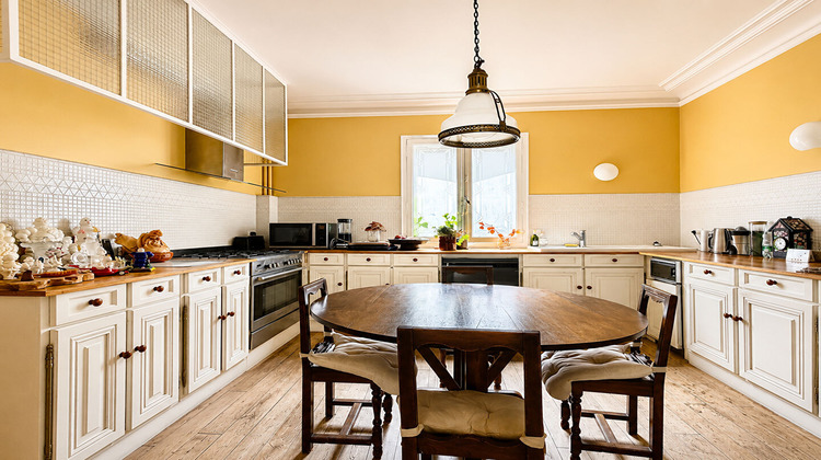 Ma-Cabane - Vente Maison BOIS-COLOMBES, 230 m²