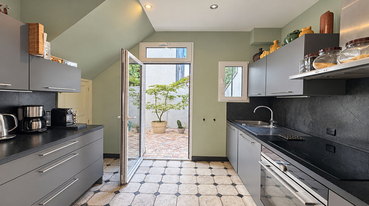 Ma-Cabane - Vente Maison BOIS-COLOMBES, 138 m²
