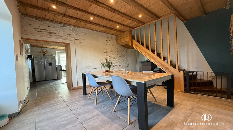 Ma-Cabane - Vente Maison BOIS-DE-CENE, 64 m²