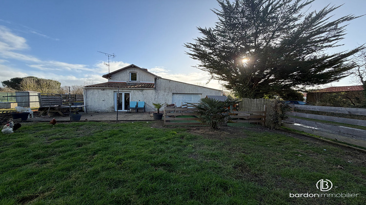 Ma-Cabane - Vente Maison BOIS-DE-CENE, 64 m²
