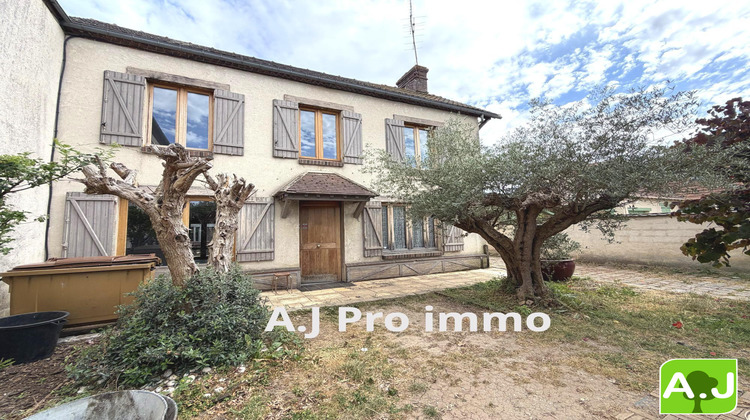 Ma-Cabane - Vente Maison Bois-le-Roi, 111 m²