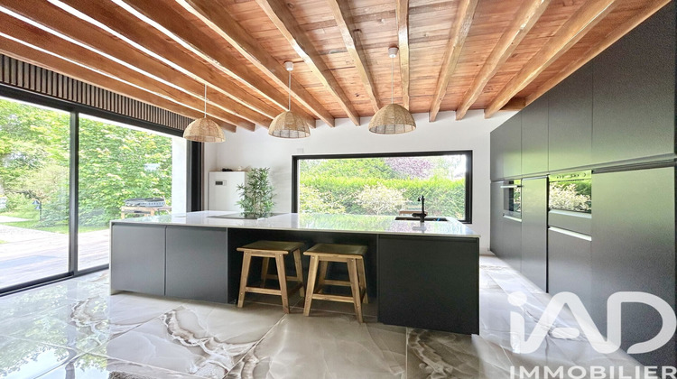 Ma-Cabane - Vente Maison Bois-le-Roi, 204 m²