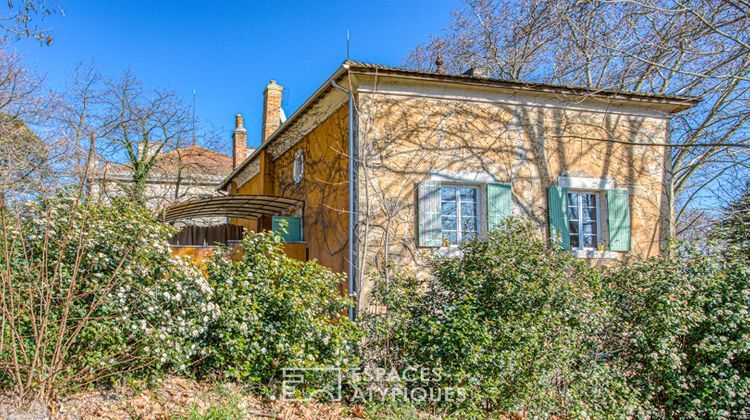 Ma-Cabane - Vente Maison BOLLENE, 1200 m²