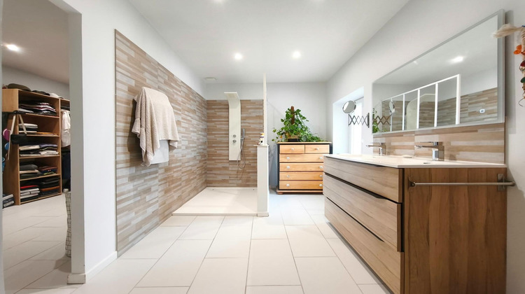 Ma-Cabane - Vente Maison Bon-Encontre, 240 m²