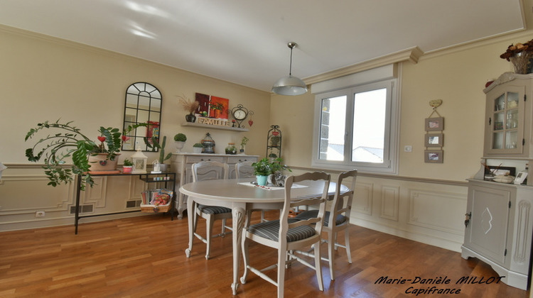 Ma-Cabane - Vente Maison BONCHAMP LES LAVAL, 109 m²