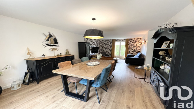 Ma-Cabane - Vente Maison Bonchamp-Lès-Laval, 140 m²
