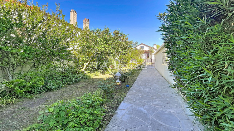 Ma-Cabane - Vente Maison BONDY, 235 m²