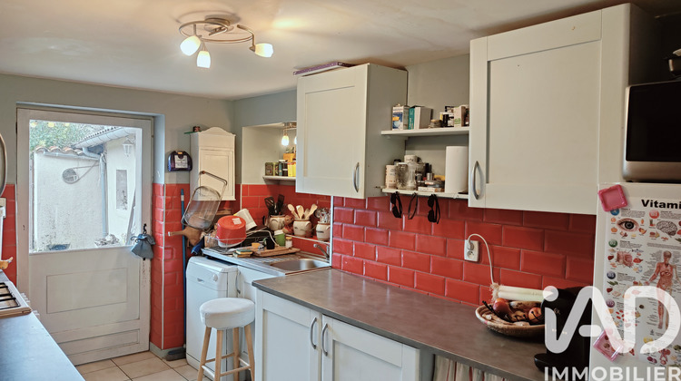 Ma-Cabane - Vente Maison Bonnes, 135 m²