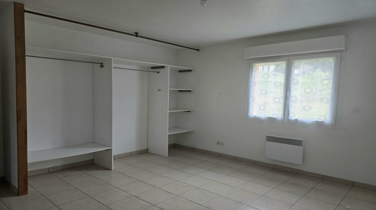 Ma-Cabane - Vente Maison Bonnes, 100 m²