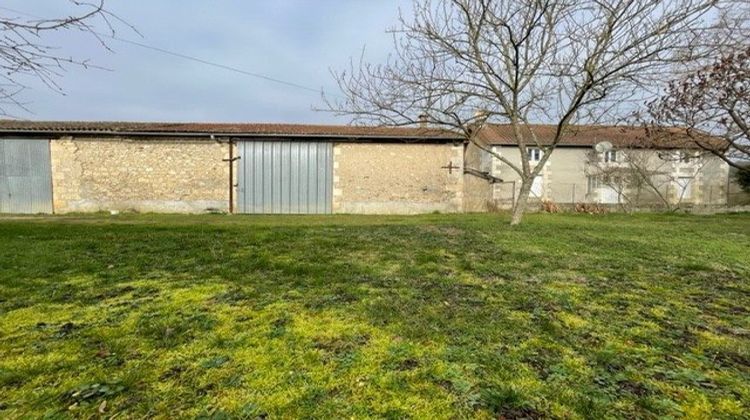 Ma-Cabane - Vente Maison Bonnes, 120 m²