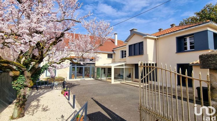 Ma-Cabane - Vente Maison Bonneuil-Matours, 324 m²