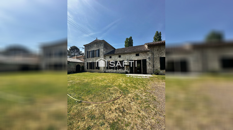 Ma-Cabane - Vente Maison Bonneville-Et-Saint-Avit-de-Fumadieres, 367 m²