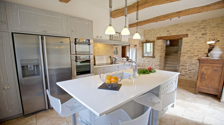 Ma-Cabane - Vente Maison BONNIEUX, 220 m²