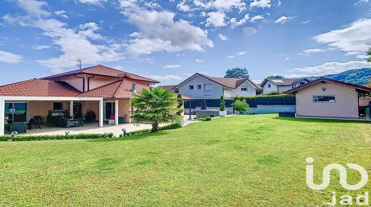 Ma-Cabane - Vente Maison Bons-en-Chablais, 220 m²