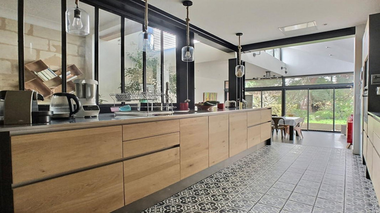 Ma-Cabane - Vente Maison BORDEAUX, 208 m²