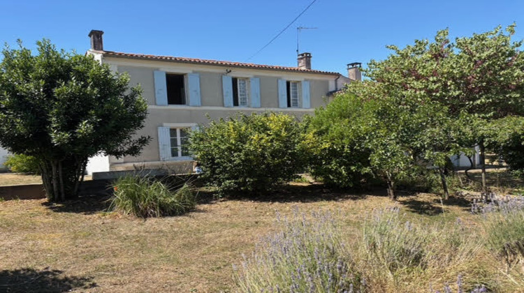 Ma-Cabane - Vente Maison Bords, 134 m²