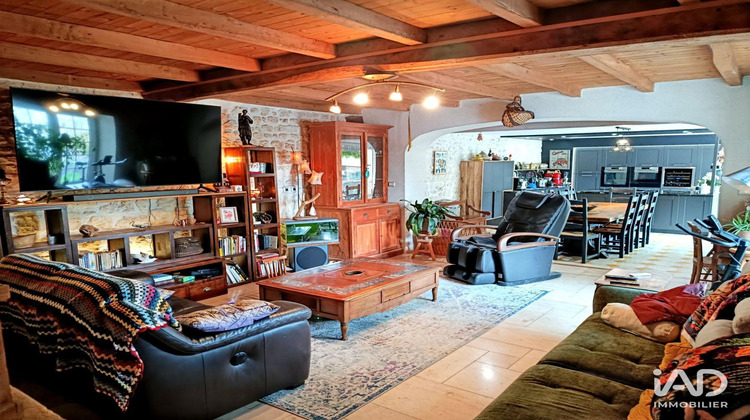 Ma-Cabane - Vente Maison Bords, 260 m²