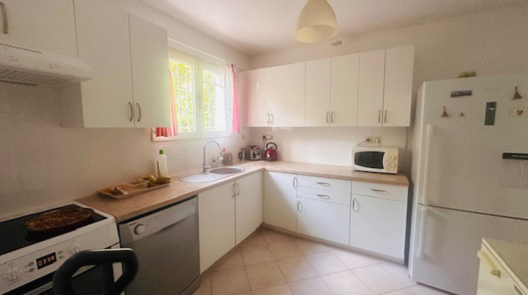 Ma-Cabane - Vente Maison Bormes-les-Mimosas, 95 m²