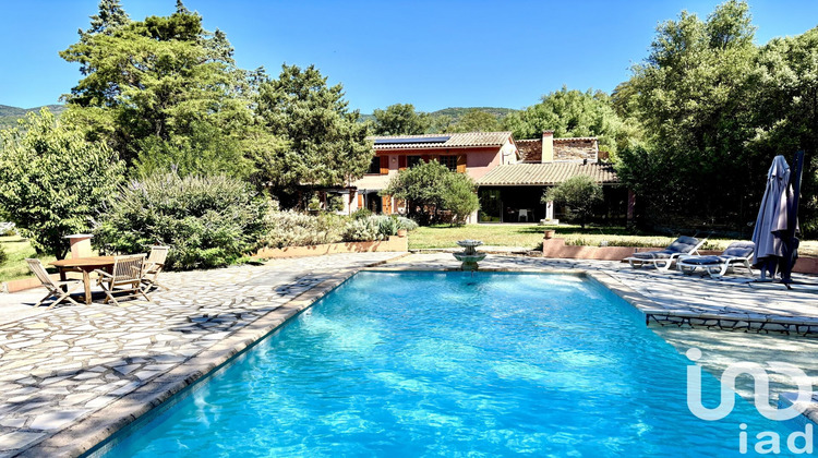 Ma-Cabane - Vente Maison Bormes-les-Mimosas, 248 m²