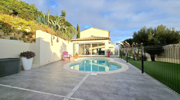 Ma-Cabane - Vente Maison Bormes-les-Mimosas, 175 m²