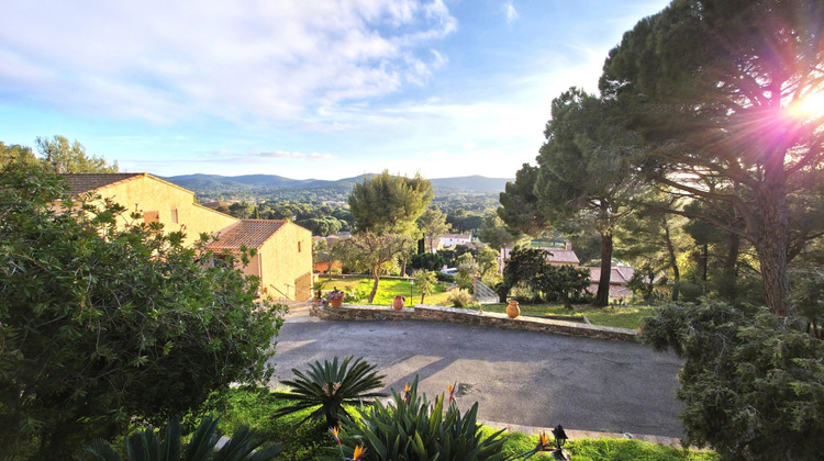 Ma-Cabane - Vente Maison Bormes-les-Mimosas, 175 m²