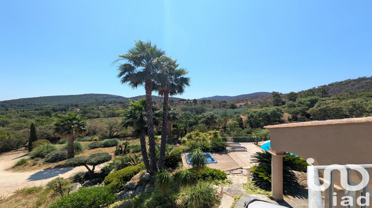 Ma-Cabane - Vente Maison Bormes-les-Mimosas, 460 m²