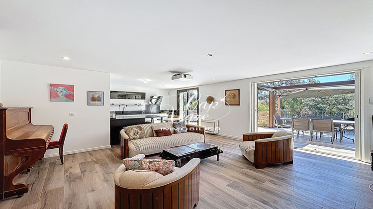 Ma-Cabane - Vente Maison BORMES-LES-MIMOSAS, 133 m²