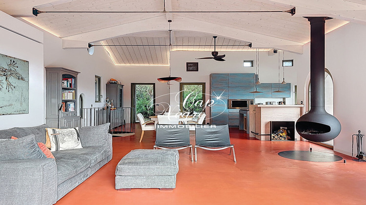 Ma-Cabane - Vente Maison BORMES-LES-MIMOSAS, 101 m²