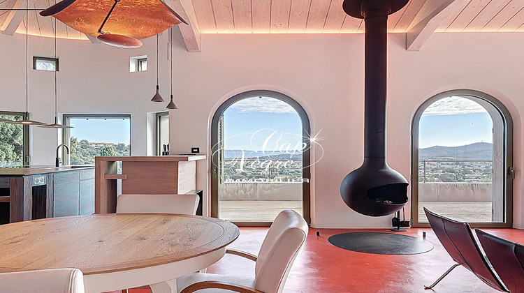 Ma-Cabane - Vente Maison BORMES-LES-MIMOSAS, 101 m²
