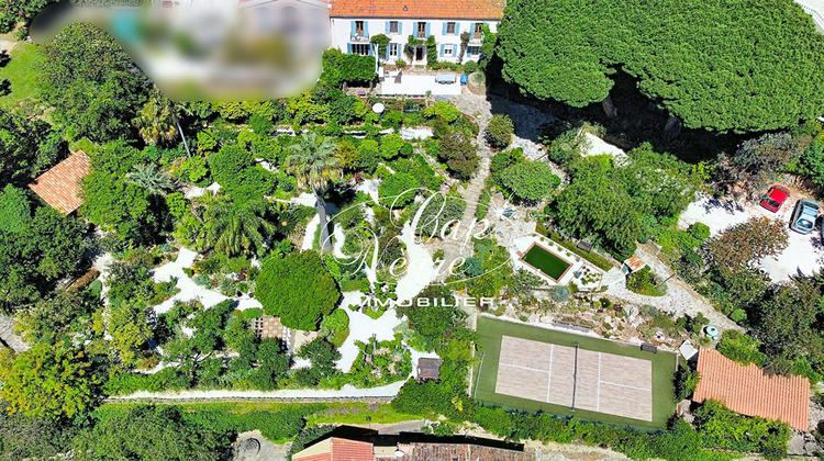 Ma-Cabane - Vente Maison BORMES-LES-MIMOSAS, 220 m²