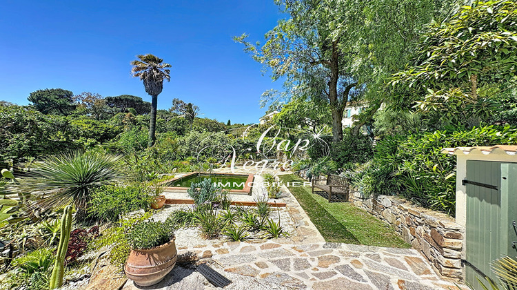 Ma-Cabane - Vente Maison BORMES-LES-MIMOSAS, 220 m²