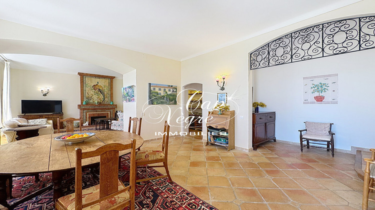 Ma-Cabane - Vente Maison BORMES-LES-MIMOSAS, 220 m²