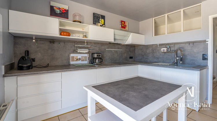Ma-Cabane - Vente Maison Bormes-les-Mimosas, 129 m²