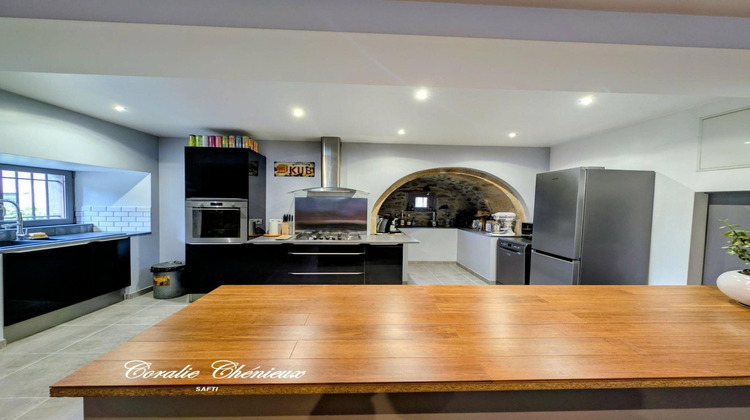 Ma-Cabane - Vente Maison Bort-les-Orgues, 240 m²