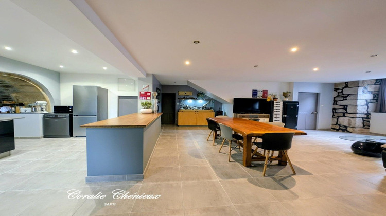 Ma-Cabane - Vente Maison Bort-les-Orgues, 240 m²