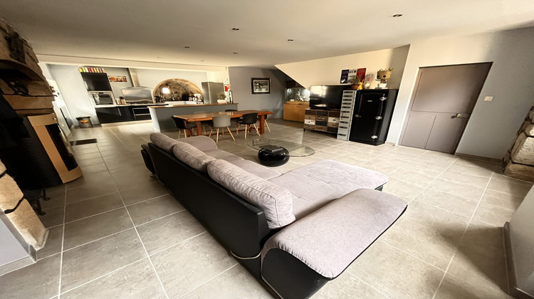 Ma-Cabane - Vente Maison Bort-les-Orgues, 243 m²