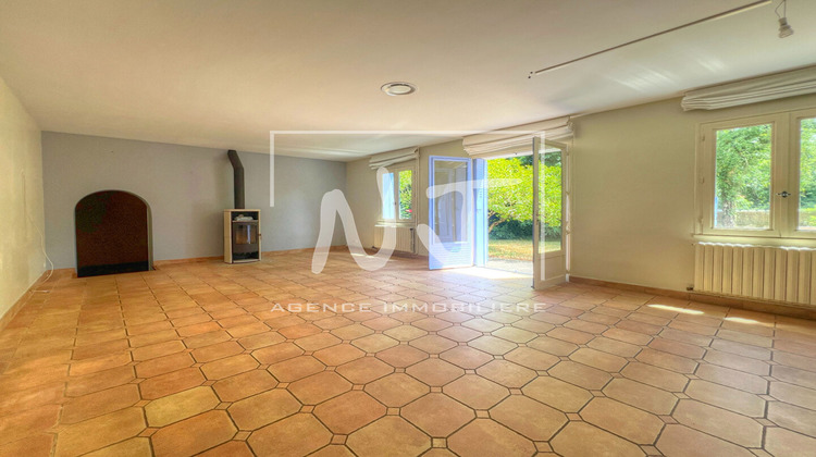 Ma-Cabane - Vente Maison BOUCHEMAINE, 204 m²