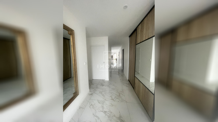 Ma-Cabane - Vente Maison BOUCHEMAINE, 213 m²