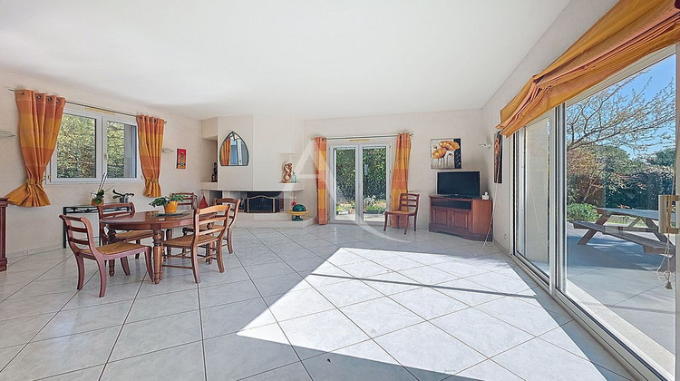 Ma-Cabane - Vente Maison BOUCHEMAINE, 183 m²