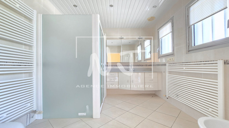 Ma-Cabane - Vente Maison BOUCHEMAINE, 151 m²