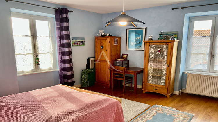 Ma-Cabane - Vente Maison BOUDES, 200 m²