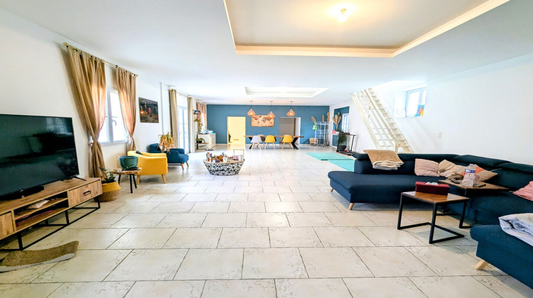 Ma-Cabane - Vente Maison BOUFFIGNEREUX, 306 m²