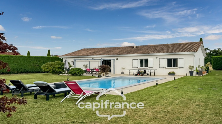 Ma-Cabane - Vente Maison BOUGE CHAMBALUD, 103 m²