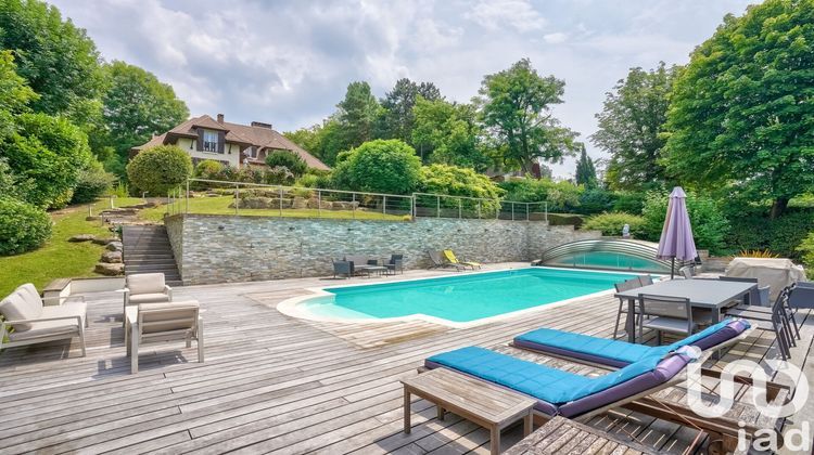 Ma-Cabane - Vente Maison Bougival, 300 m²