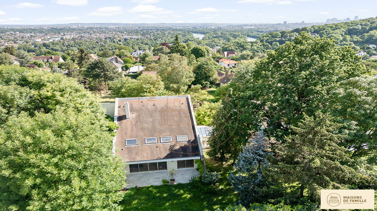 Ma-Cabane - Vente Maison BOUGIVAL, 252 m²