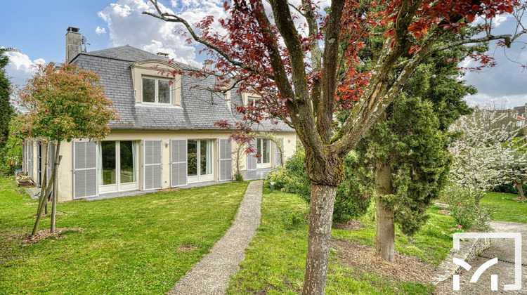 Ma-Cabane - Vente Maison Bougival, 275 m²