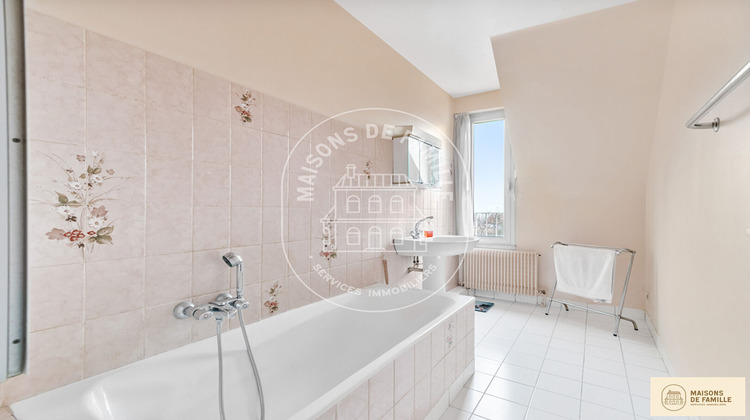 Ma-Cabane - Vente Maison BOUGIVAL, 203 m²