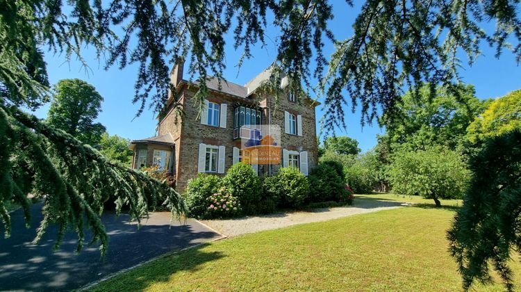 Ma-Cabane - Vente Maison BOUGUENAIS, 257 m²