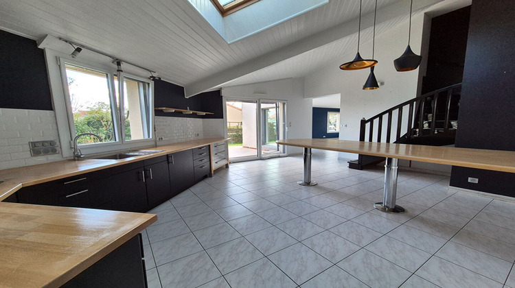 Ma-Cabane - Vente Maison BOUGUENAIS, 154 m²