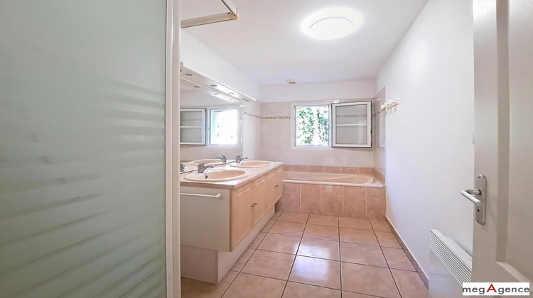 Ma-Cabane - Vente Maison BOUGUENAIS, 92 m²